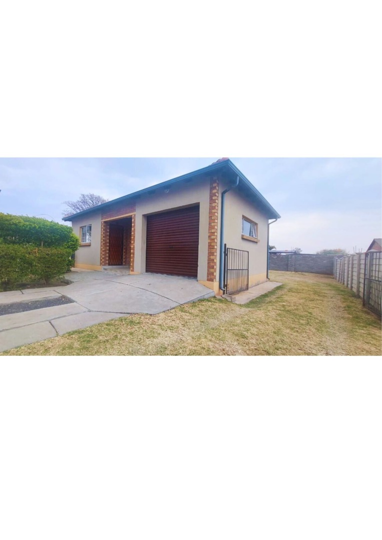 3 Bedroom Property for Sale in Waterkloof East North West